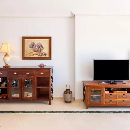 Spectacular Two Floor Penthouse Centre 马尔韦利亚