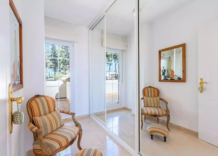 Spectacular Two Floor Penthouse Centre 公寓 马尔韦利亚